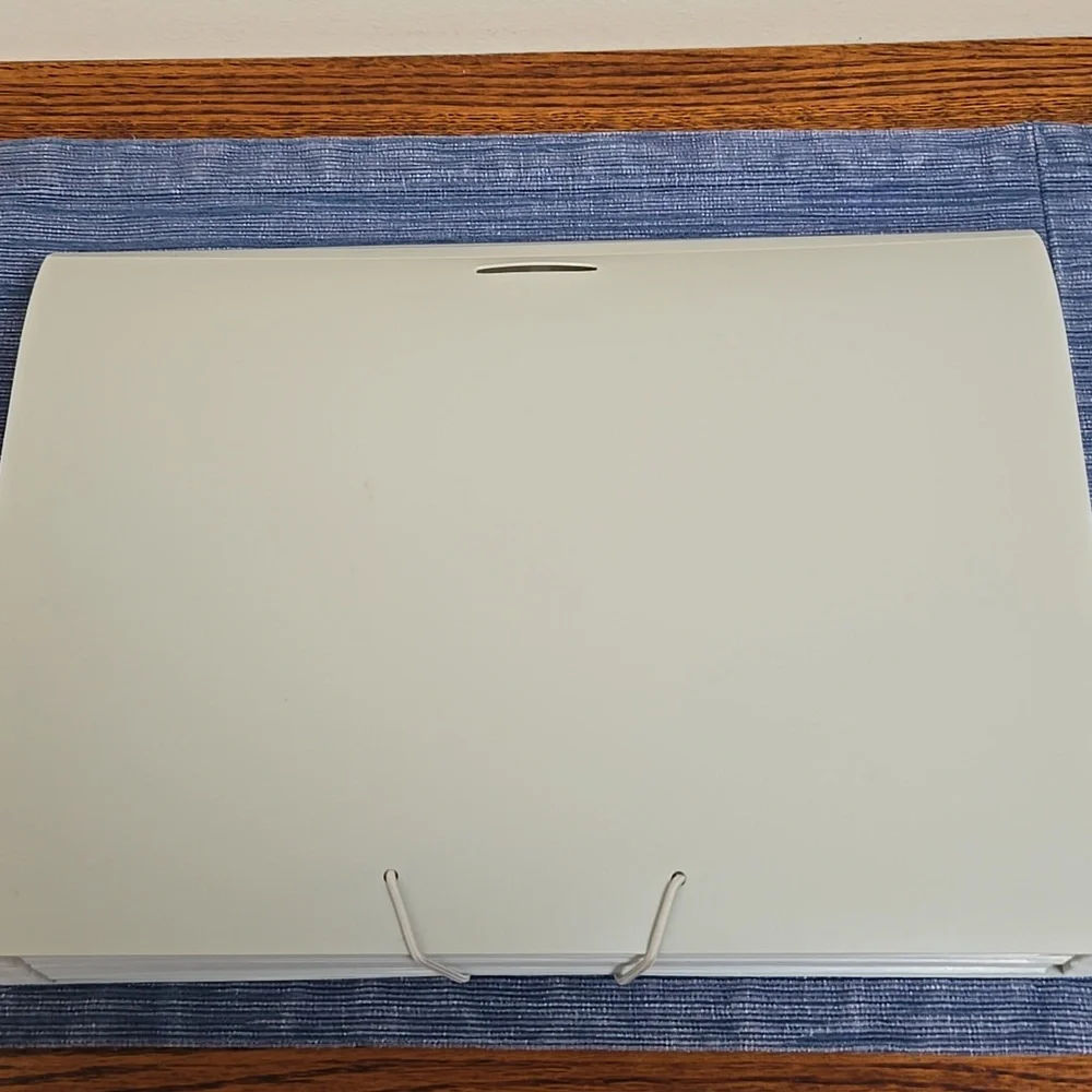 UP&UP (Target) Plastic 24-Pocket Expandable File Folder